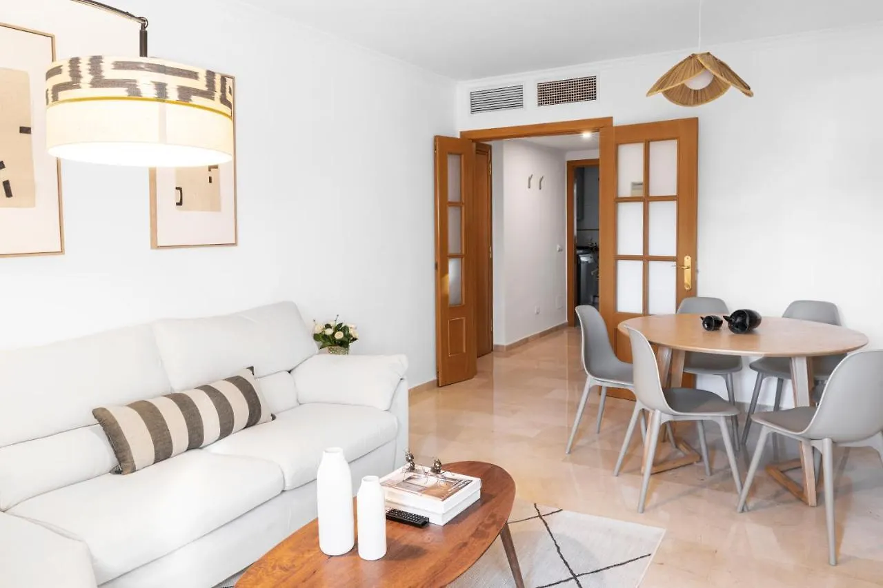 Precioso Apartamento En Maria Zambrano Málaga