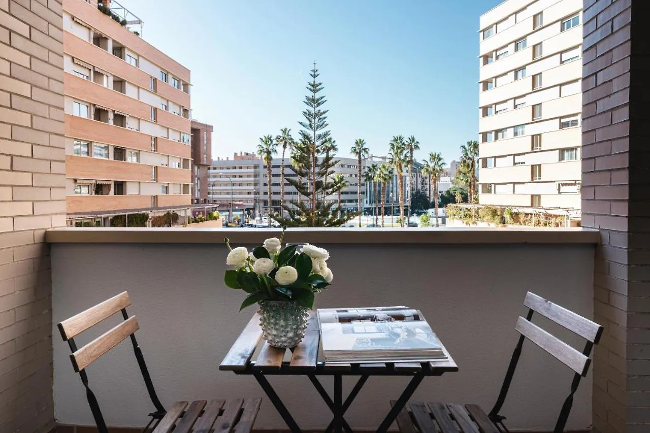 Precioso Apartamento En Maria Zambrano Malaga